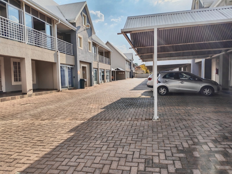 1 Bedroom Property for Sale in Die Bult North West